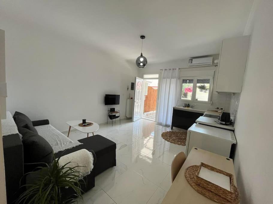 Apartament House In Diavata, Thessaloniki, Greece Zewnętrze zdjęcie