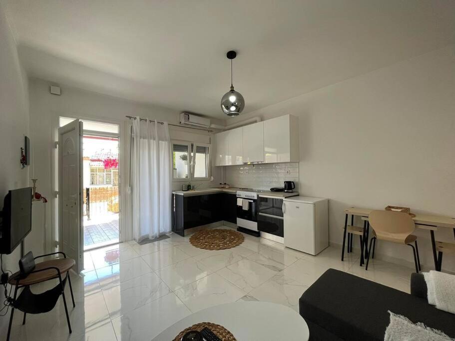 Apartament House In Diavata, Thessaloniki, Greece Zewnętrze zdjęcie